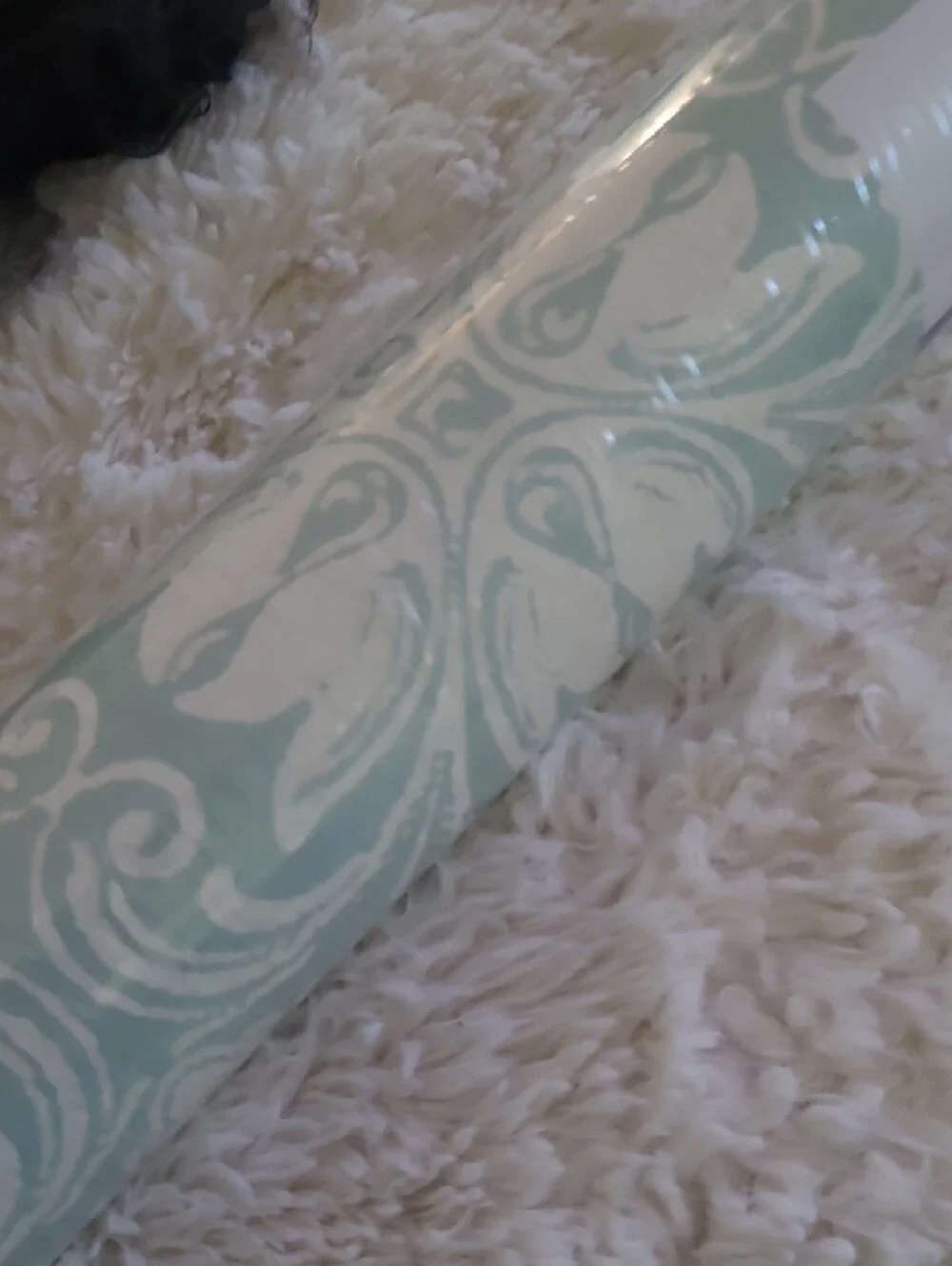 Chesapeake Bay Wallcoverings Wallpaper in Soft Blue and White
